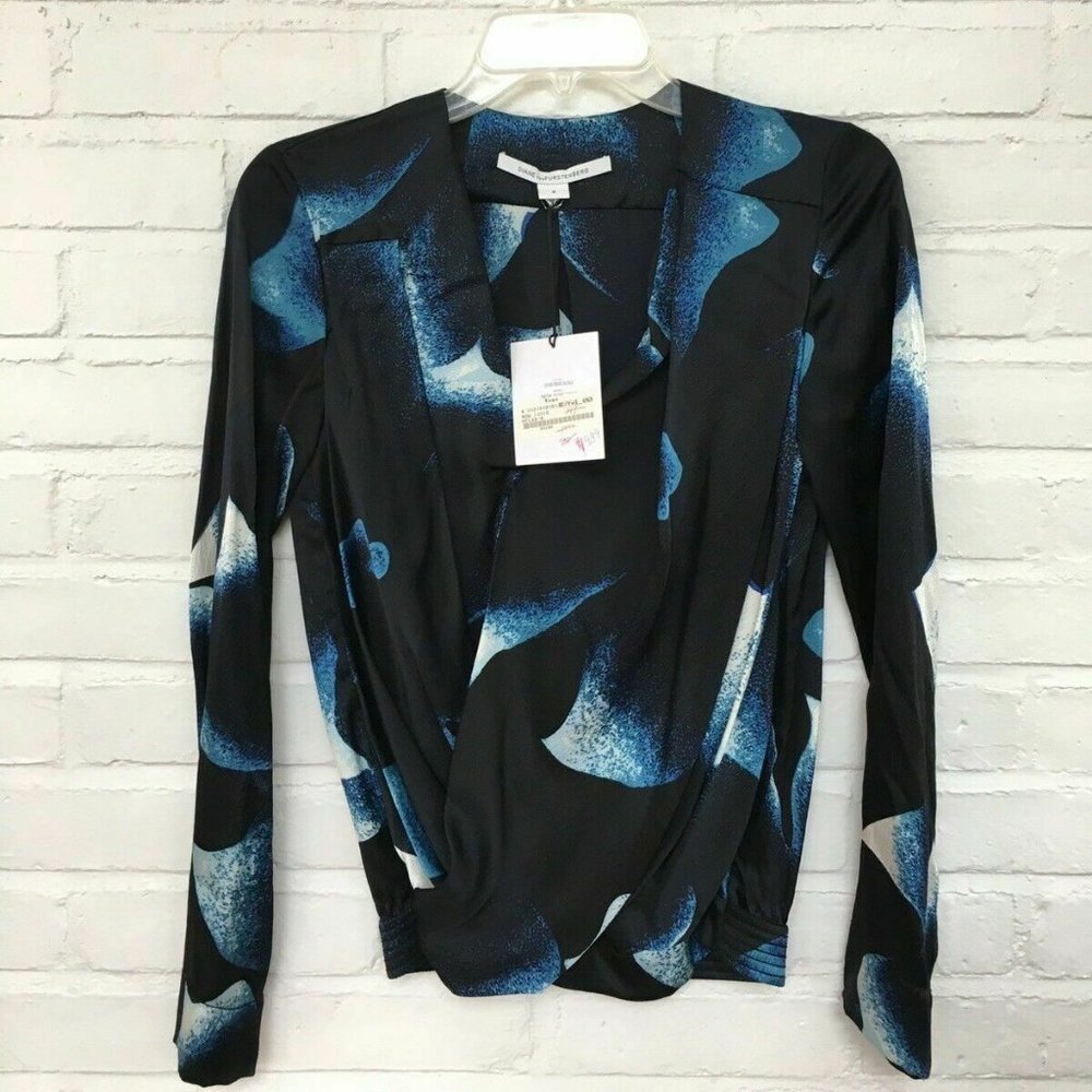 NWT NEW DVF Diane Von Furstenberg Blue White Floral Silk Top - Org $264 - Size 0